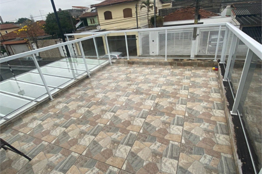 Sobrado à venda com 4 quartos, sendo 1 suíte, em Parque Edu Chaves, São Paulo, SP