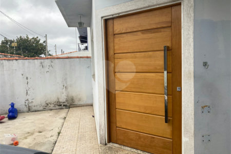 Sobrado à venda com 2 quartos, sendo 1 suíte, em Jardim Nathalie, Mogi das Cruzes, SP
