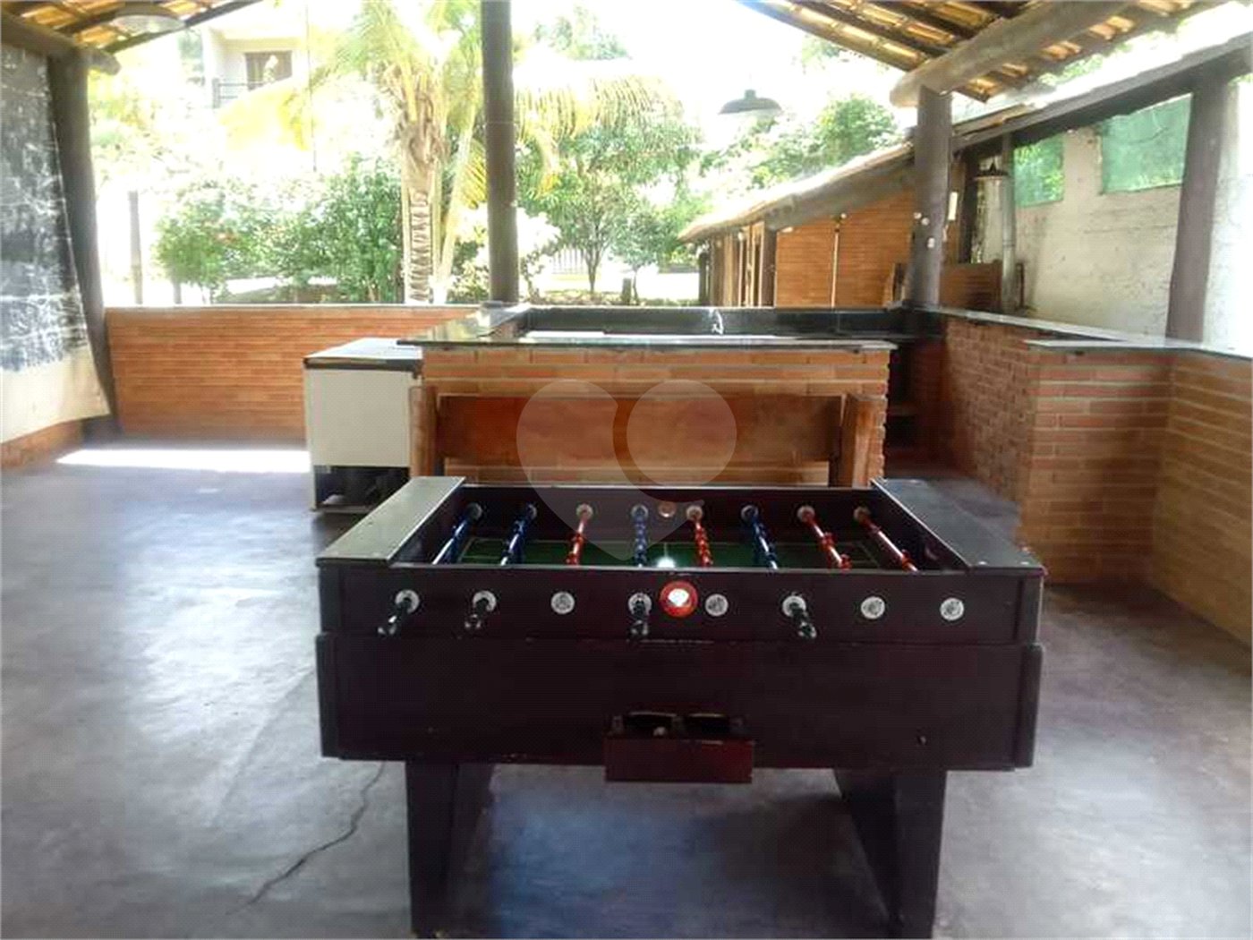 Casa à venda com 6 quartos, sendo 3 suítes, no condomínio Residencial Jardins de Mairiporã I, Mairiporã - SP
