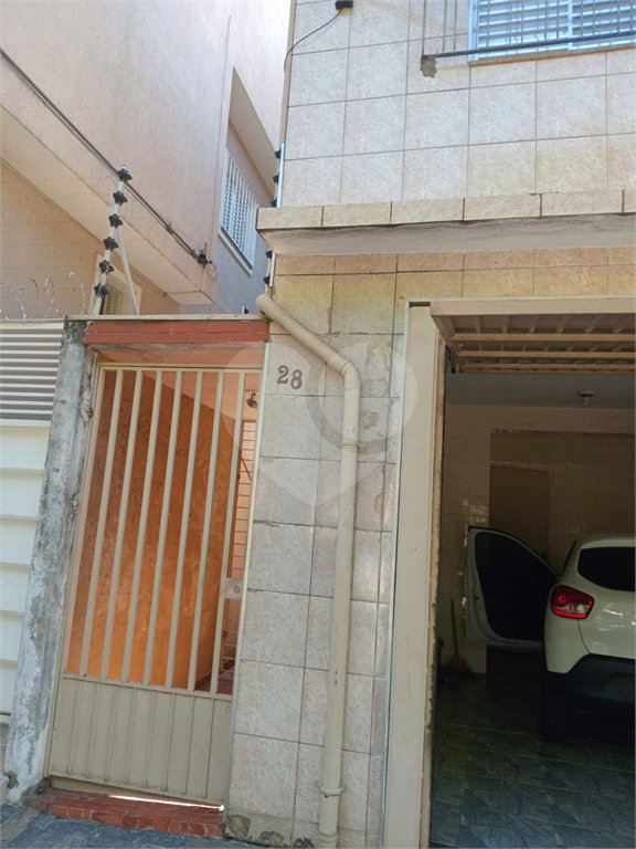 Sobrado à venda com 2 quartos, sendo 1 suíte, em Chora Menino, São Paulo, SP