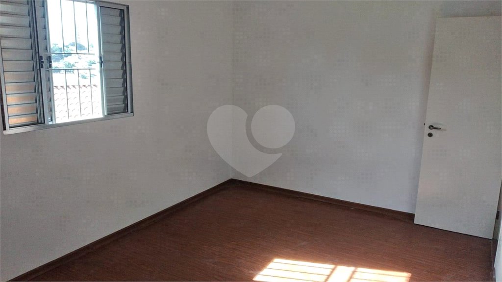 Sobrado à venda com 3 quartos, sendo 1 suíte, em Chora Menino, São Paulo, SP