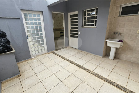 Casa Locação e Venda Condomínio Portal de Itaici 04 Dormitórios 02 suítes