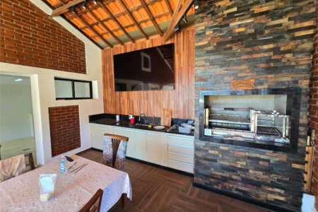 Chácara à venda com 2 quartos, sendo 1 suíte,  em Vila Itapetininga, Itapetininga, SP