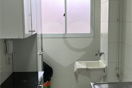 Apartamento com 40m², 2 quartos, para locação no Cambuci