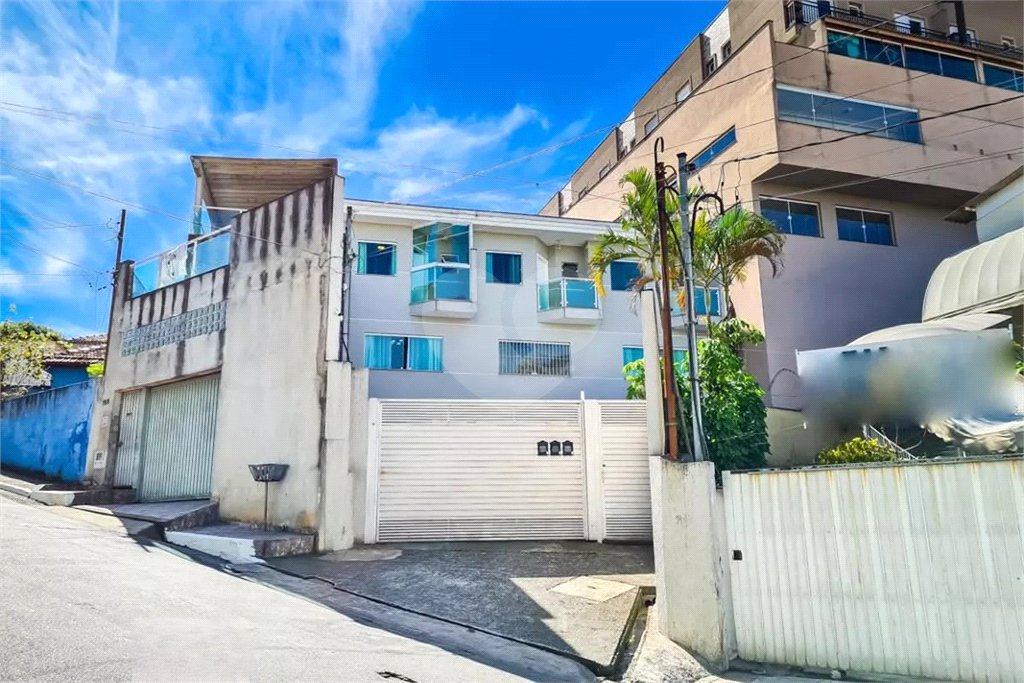 Sobrado à venda com 2 suítes em Vila Guilherme, São Paulo, SP