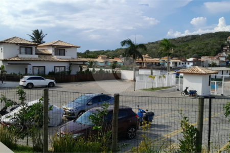 Casa à venda com 4 quartos, sendo 2 suítes, em Manguinhos, Armação dos Búzios, RJ