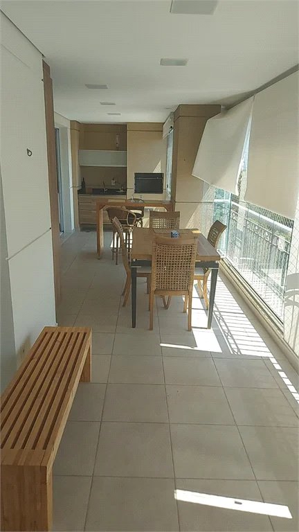 Apartamento à venda com 3 suítes em Vila Andrade, São Paulo, SP