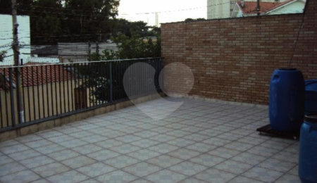 Sobrado à venda com 4 quartos, sendo 2 suítes,  em Jardim Peri Peri, São Paulo, SP