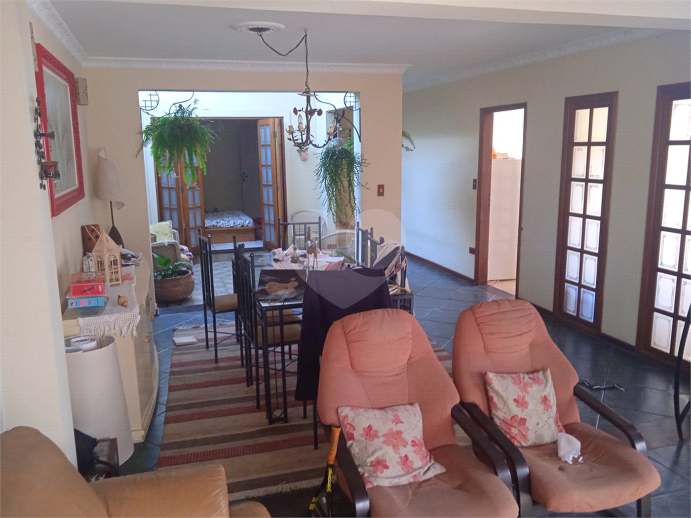 Casa à venda com 8 quartos, sendo 3 suítes, em Jardim Terceiro Centenário, Atibaia, SP