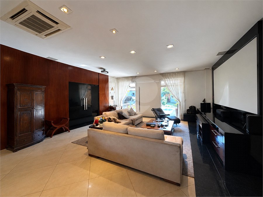 Casa à venda com 3 suítes no condomínio Village D'avignon, Sorocaba - SP