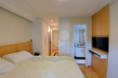 Apartamento à venda com 3 suítes em Paraíso do Morumbi, São Paulo, SP