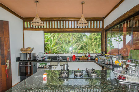 Casa à venda com 4 suítes em Praia Grande (sul da Ilha), Ilhabela, SP