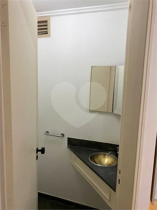 Cobertura à venda com 1 suíte em Moema, São Paulo, SP