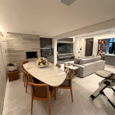 Apartamento à venda com 3 quartos, sendo 1 suíte,  em Granja Julieta, São Paulo, SP