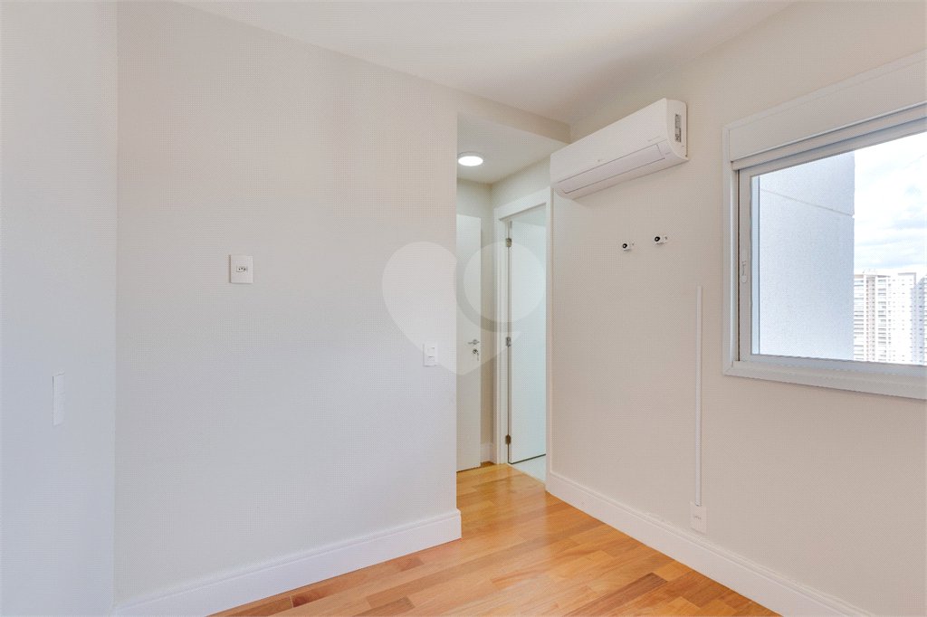 Apartamento à venda com 3 quartos, sendo 2 suítes, em Santo Amaro, São Paulo, SP