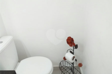 Sobrado à venda com 3 quartos, sendo 1 suíte, em Vila Mazzei, São Paulo, SP
