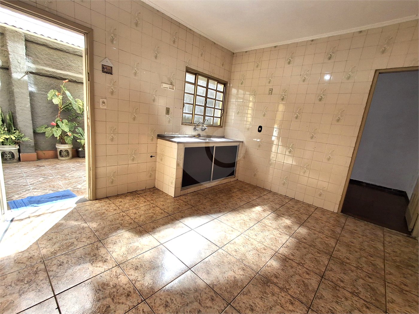 Casa à venda com 4 quartos em Vila dos Minérios, São Paulo, SP