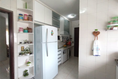 Apartamento à venda com 3 quartos, sendo 1 suíte, em Vila Dom Pedro I, São Paulo, SP