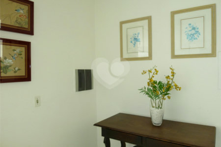 Apartamento à venda com 3 quartos, sendo 1 suíte, em Paraíso, São Paulo, SP