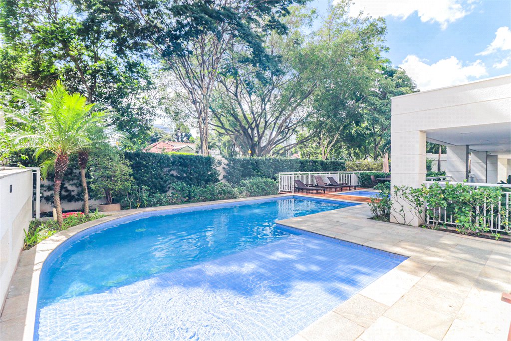 Apartamento à venda com 3 suítes em Brooklin, São Paulo, SP