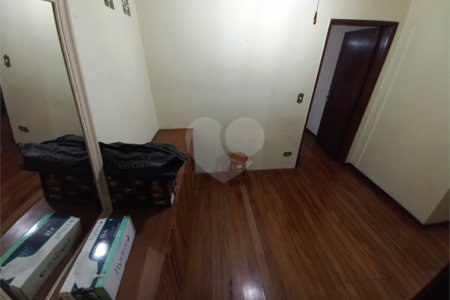 Casa à venda com 4 quartos, sendo 2 suítes,  em Parque Esmeralda, São Paulo, SP