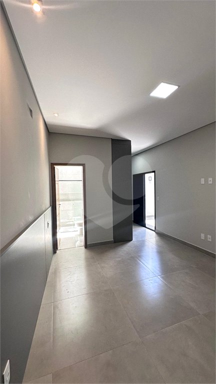Casa Térrea à venda com 3 quartos, sendo 1 suíte, em Jardim Bom Sucesso, Indaiatuba, SP