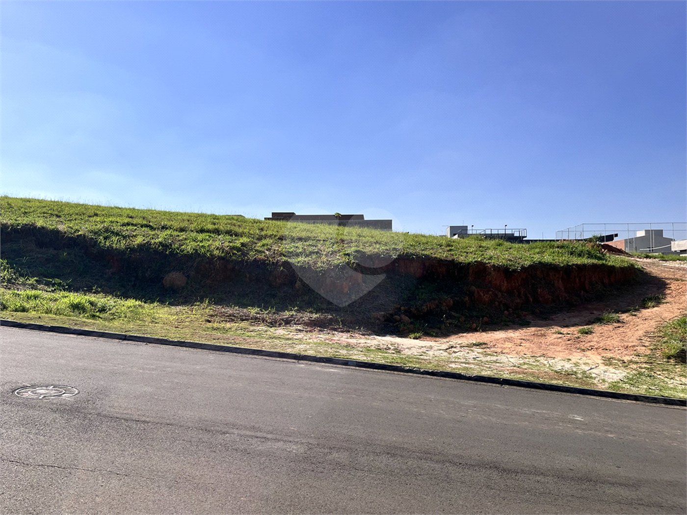 Terreno à venda no condomínio Quintas da Terracota, Indaiatuba - SP