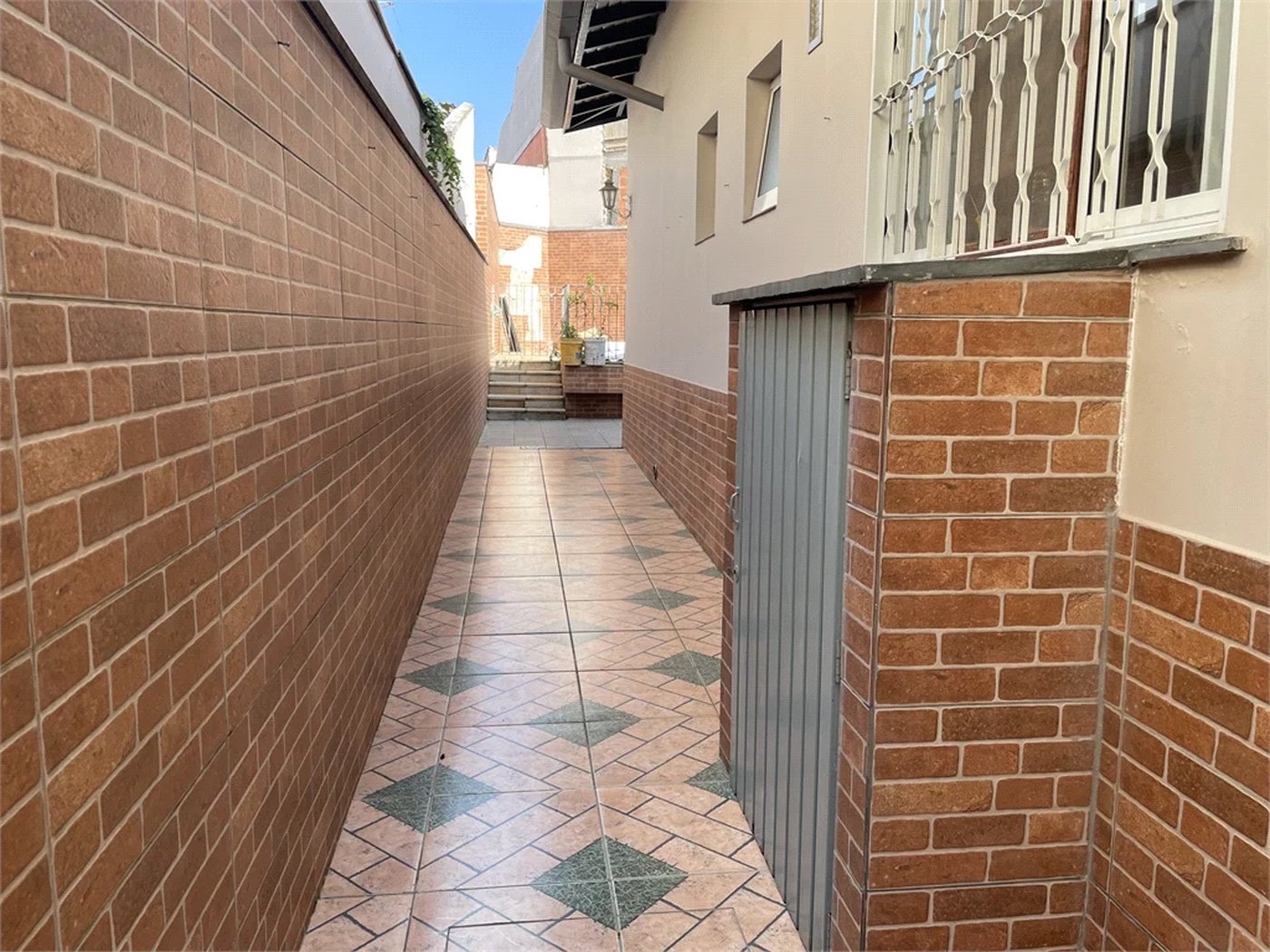 Casa Térrea à venda com 5 quartos, sendo 3 suítes, em Instituto de Previdência, São Paulo, SP