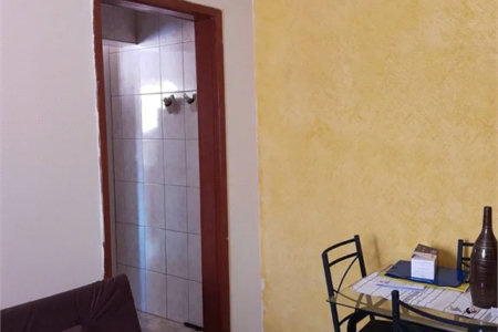 Casa à venda com 4 quartos, sendo 1 suíte, em Jardim das Palmas, São Paulo, SP