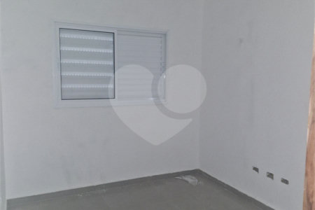 Casa à venda com 3 quartos, sendo 1 suíte,  em Jardim das Flores, Suzano, SP