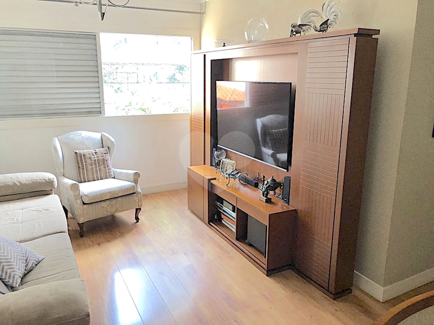 Apartamento à venda com 3 quartos, sendo 1 suíte, em Jardim América, São Paulo, SP