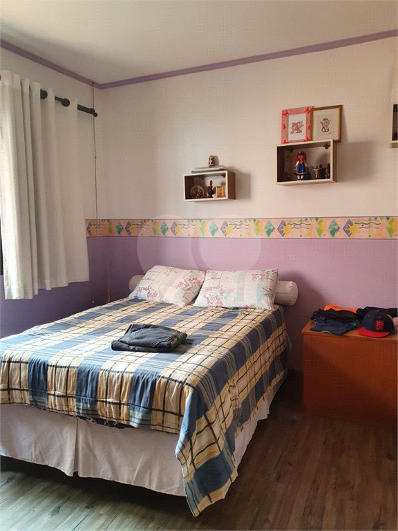 Sobrado à venda com 3 quartos, sendo 1 suíte, em Tremembé, São Paulo, SP