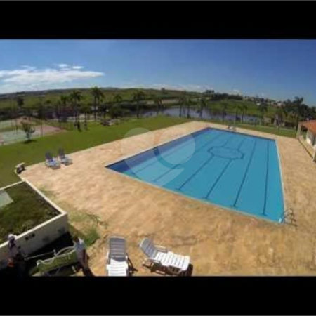 Casa à venda com 4 suítes no condomínio Palmeiras Imperiais, Salto - SP