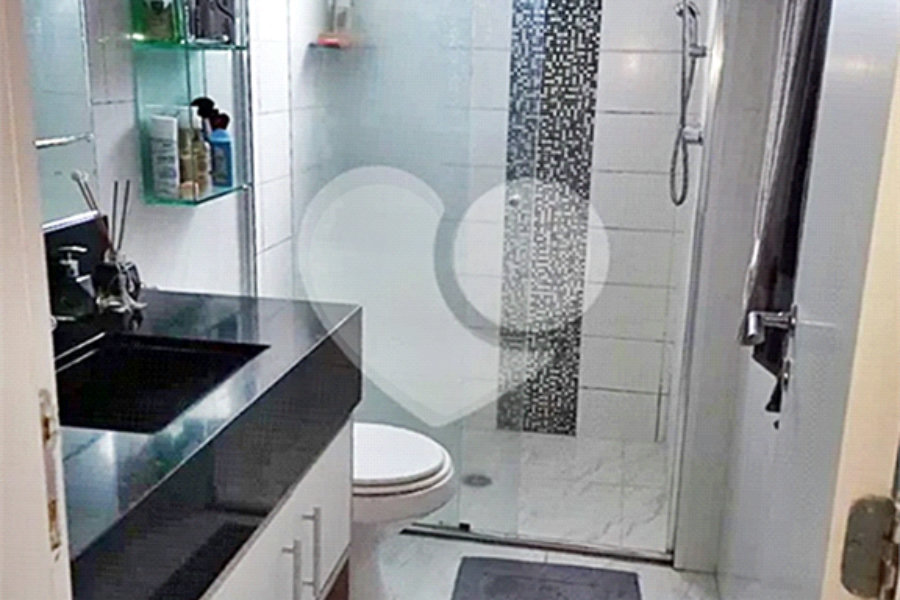 Apartamento à venda com 3 suítes em Santana, São Paulo, SP