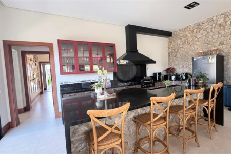 Casa à venda com 5 suítes no condomínio Sapzio Verde Ii, Itapetininga - SP