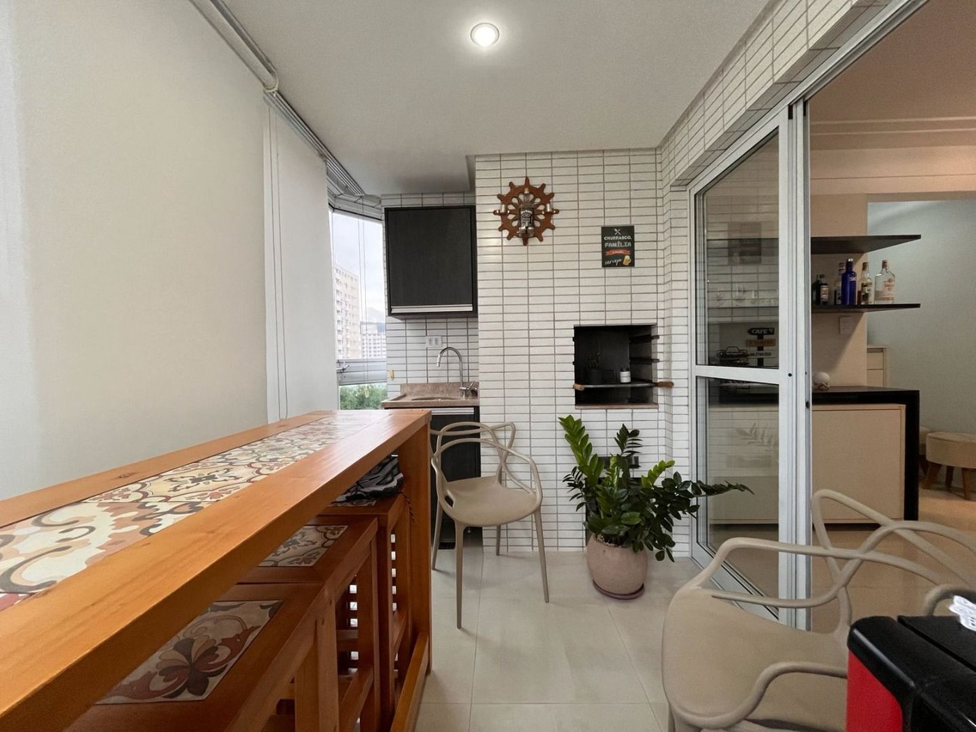 Apartamento com 3 dormitórios à venda, 94 m² por R$ 1.100.000,00 - Pompéia - Santos/SP