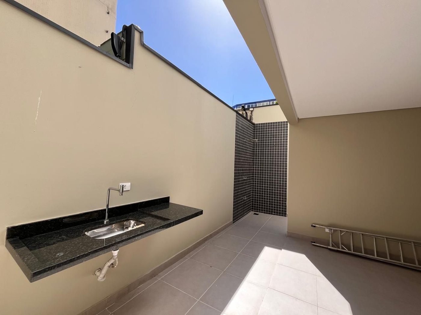 Casa com 2 dormitórios à venda, 88 m² por R$ 845.000,00 - Ponta da Praia - Santos/SP