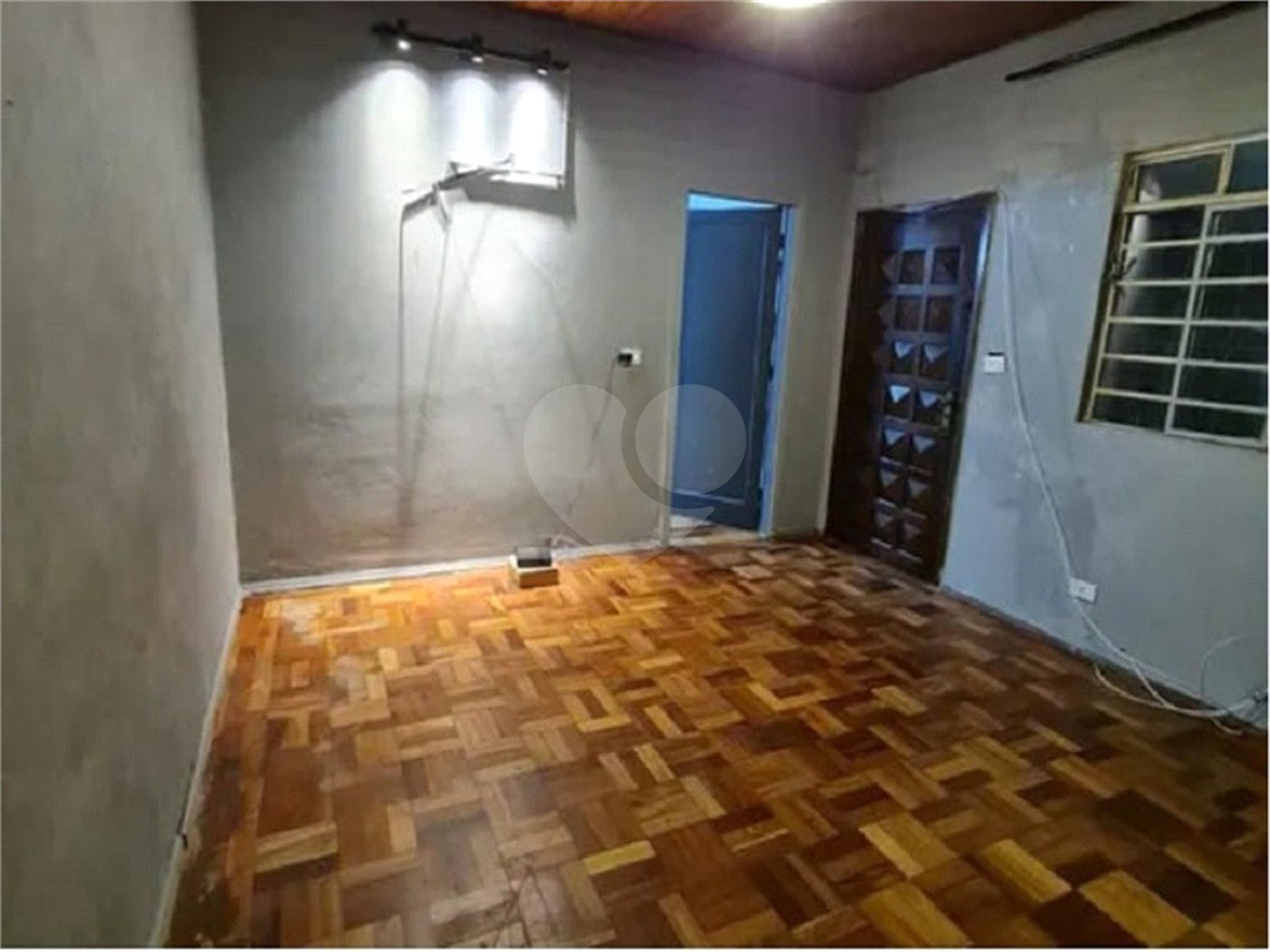 Casa à venda com 3 quartos em Vila Ipojuca, São Paulo, SP
