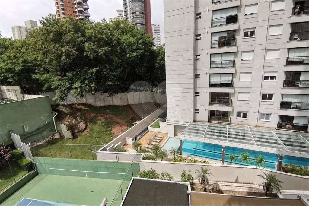 Apartamento à venda com 3 quartos, sendo 1 suíte, em Vila Suzana, São Paulo, SP