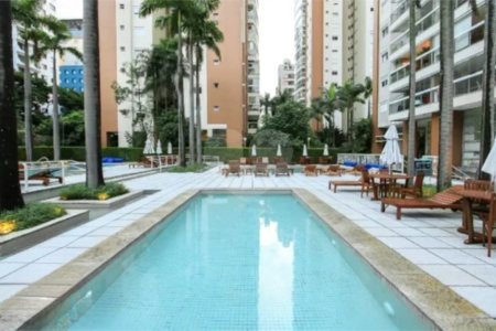 Apartamento para alugar com 3 quartos, sendo 1 suíte, em Vila Olímpia, São Paulo, SP