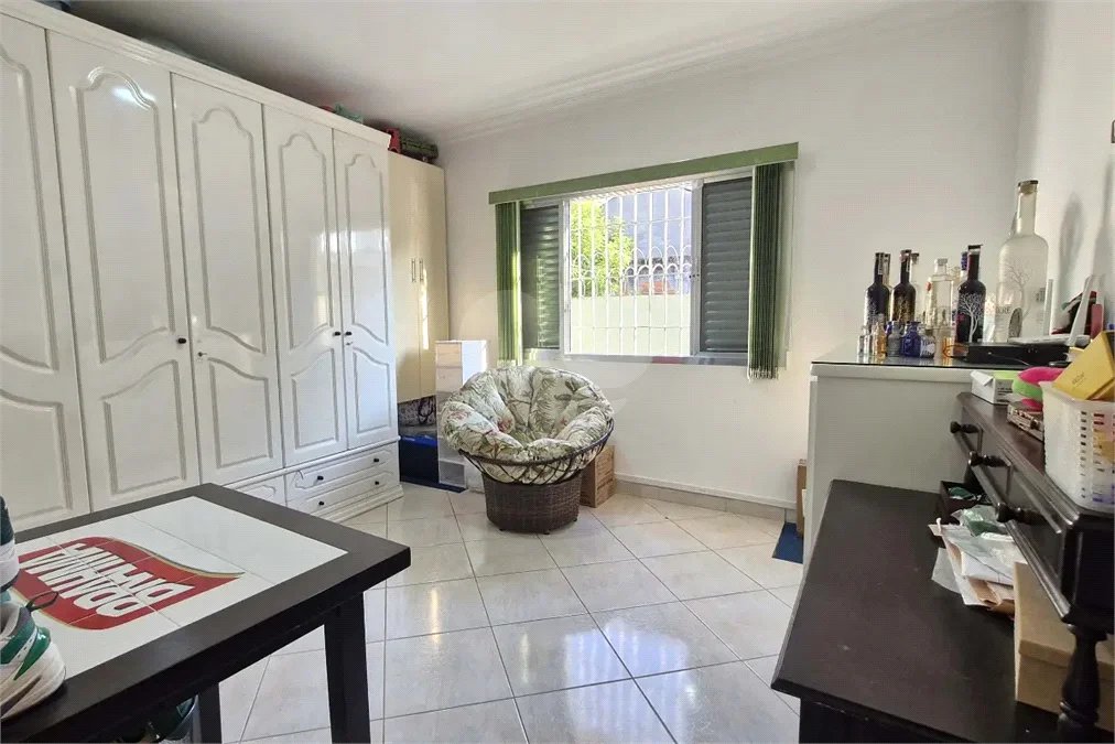 Sobrado à venda com 3 quartos, sendo 1 suíte,  em Tremembé, São Paulo, SP