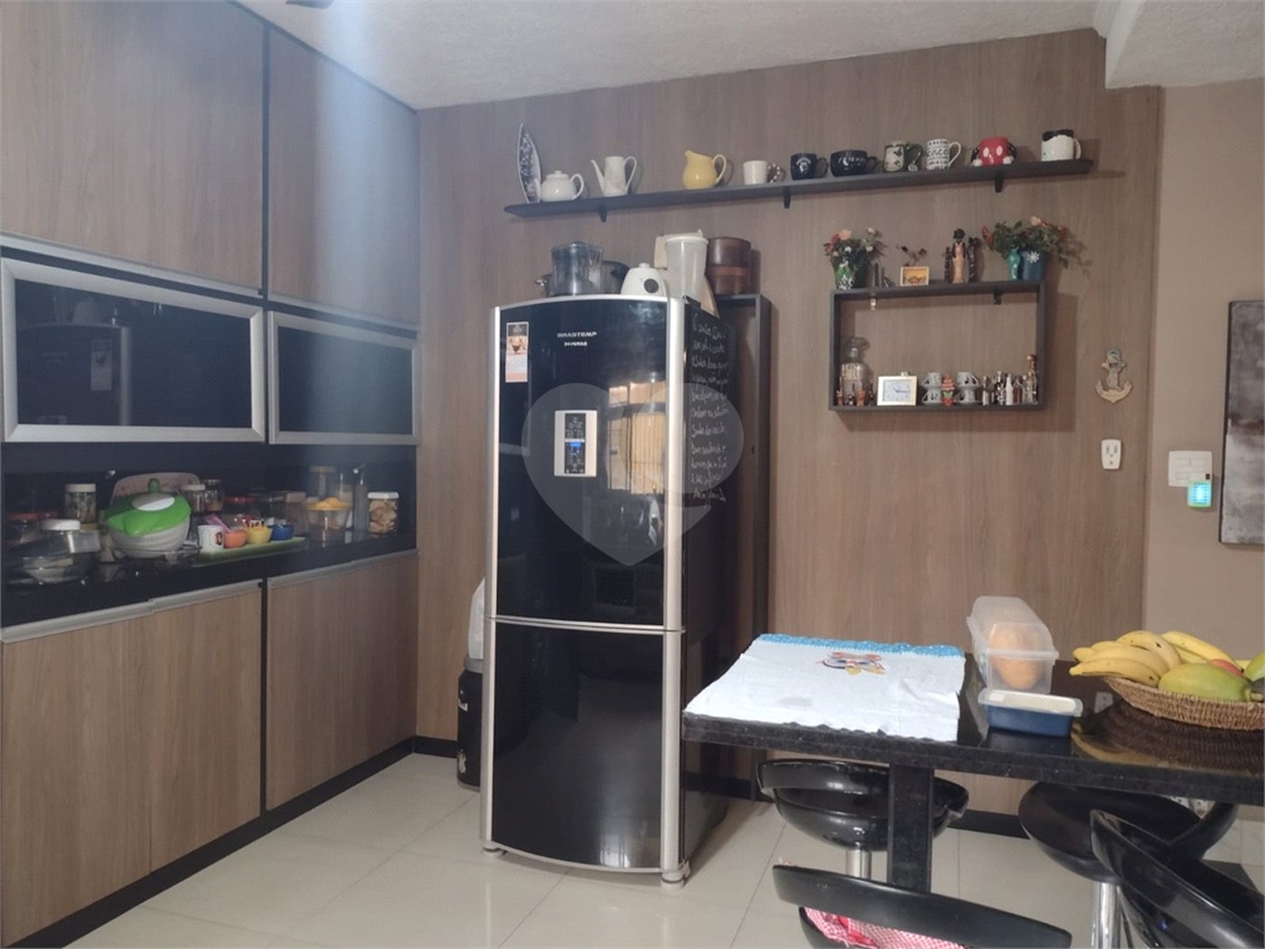 Casa à venda com 4 quartos, sendo 2 suítes, em Vila Gustavo, São Paulo, SP