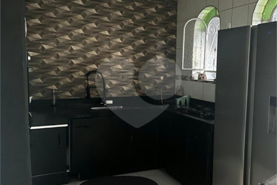 Sobrado à venda com 4 quartos, sendo 2 suítes, em Tremembé, São Paulo, SP