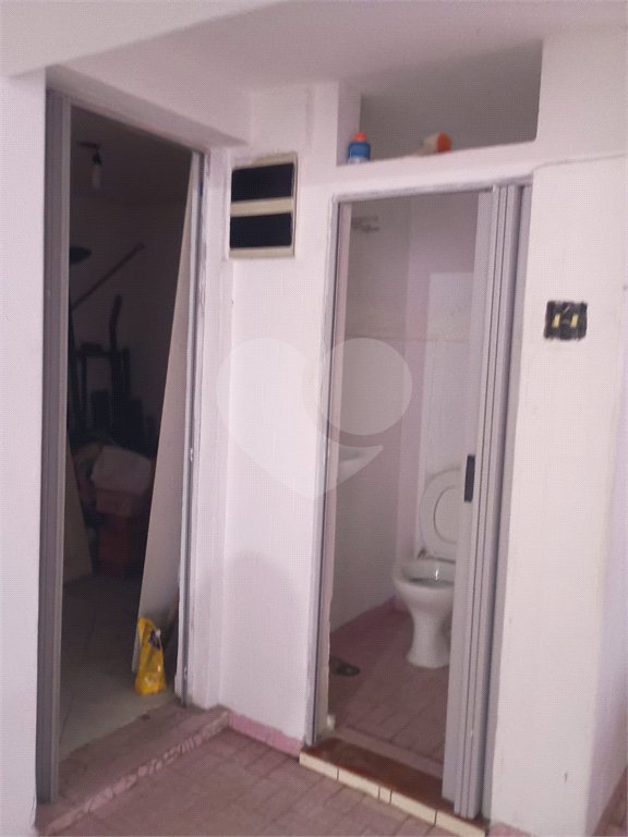 Casa à venda com 4 quartos, sendo 1 suíte, em Vila Cordeiro, São Paulo, SP