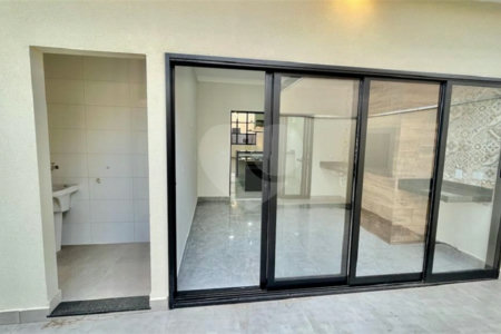 Casa à venda com 3 quartos, sendo 2 suítes, no condomínio Condomino Campos do Conde - Fase 2, Sorocaba - SP