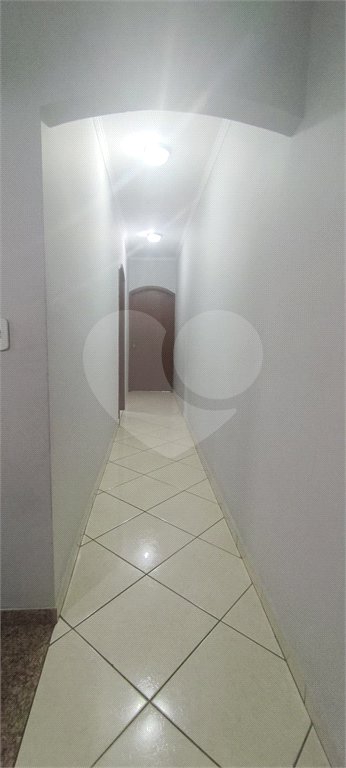 Casa à venda com 4 quartos, sendo 3 suítes, em Jardim Vila Galvão, Guarulhos, SP