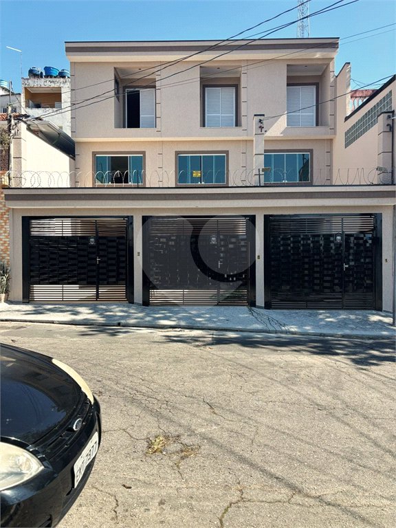 Sobrado à venda com 2 suítes em Vila Rica, São Paulo, SP