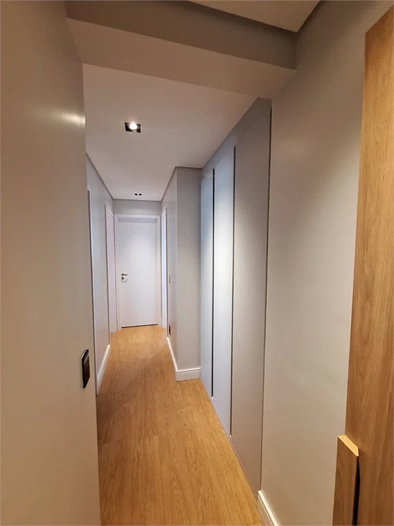 Apartamento à venda com 4 quartos, sendo 2 suítes, em Vila Anastácio, São Paulo, SP