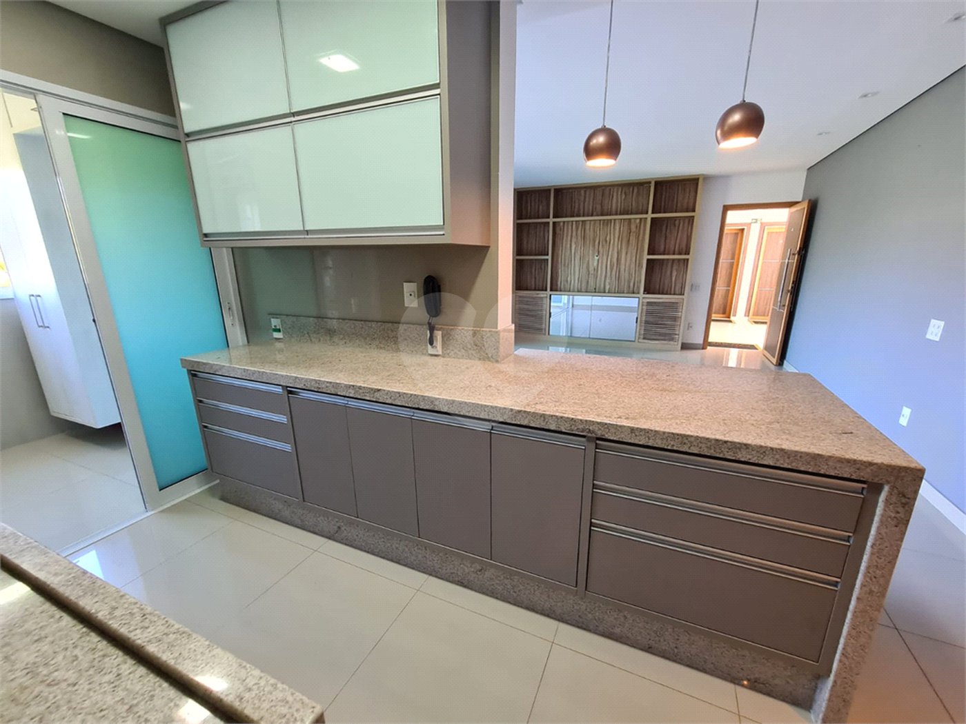 Apartamento à venda com 3 quartos, sendo 1 suíte, em Pinheirinho, Vinhedo, SP