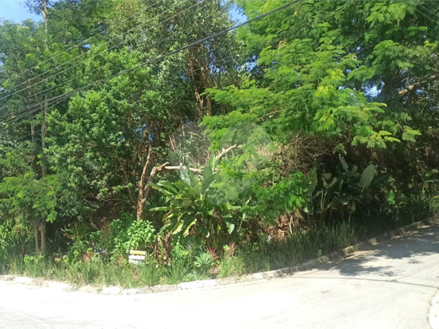 Terreno à venda no condomínio Altos da Baronesa, São Paulo - SP